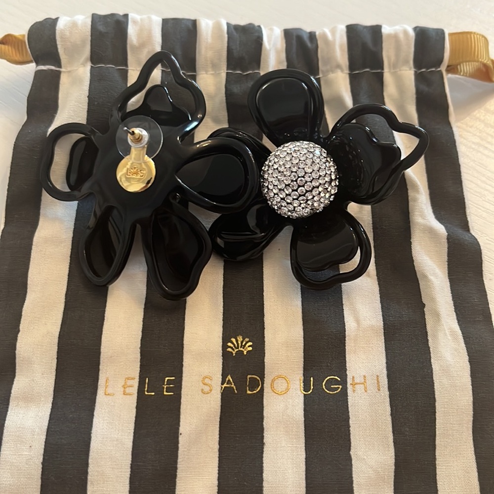 Lele Sadoughi lily crystal earrings in black - Picture 4 of 6